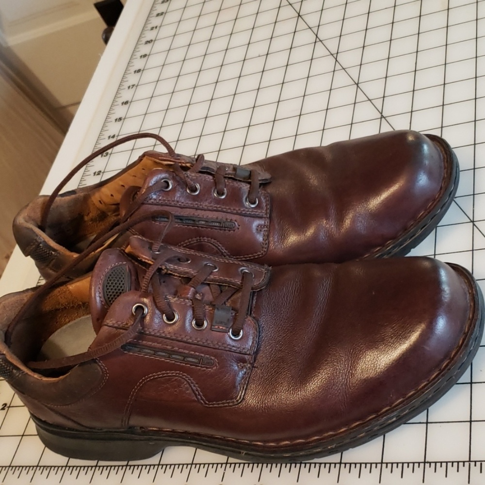 Unstructured Leather Shoes